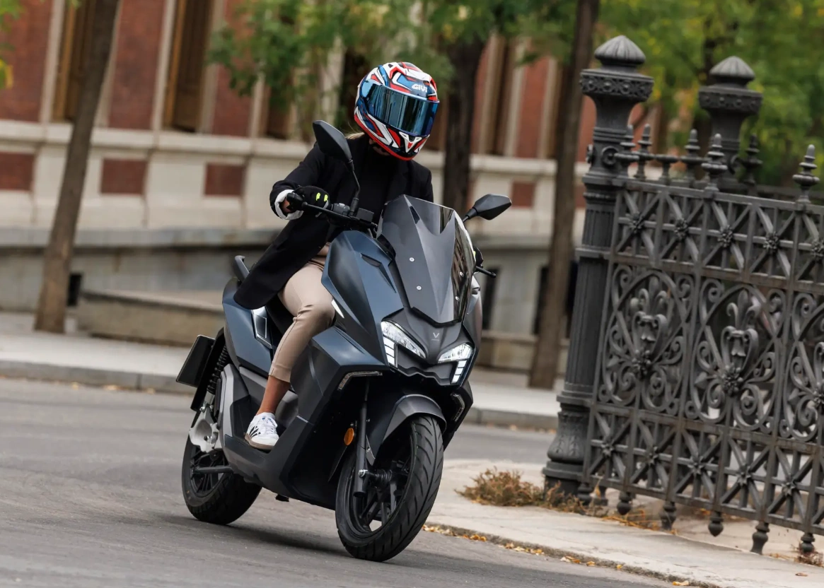 Scooter Nerva : une nouvelle approche du scooter électrique urbain